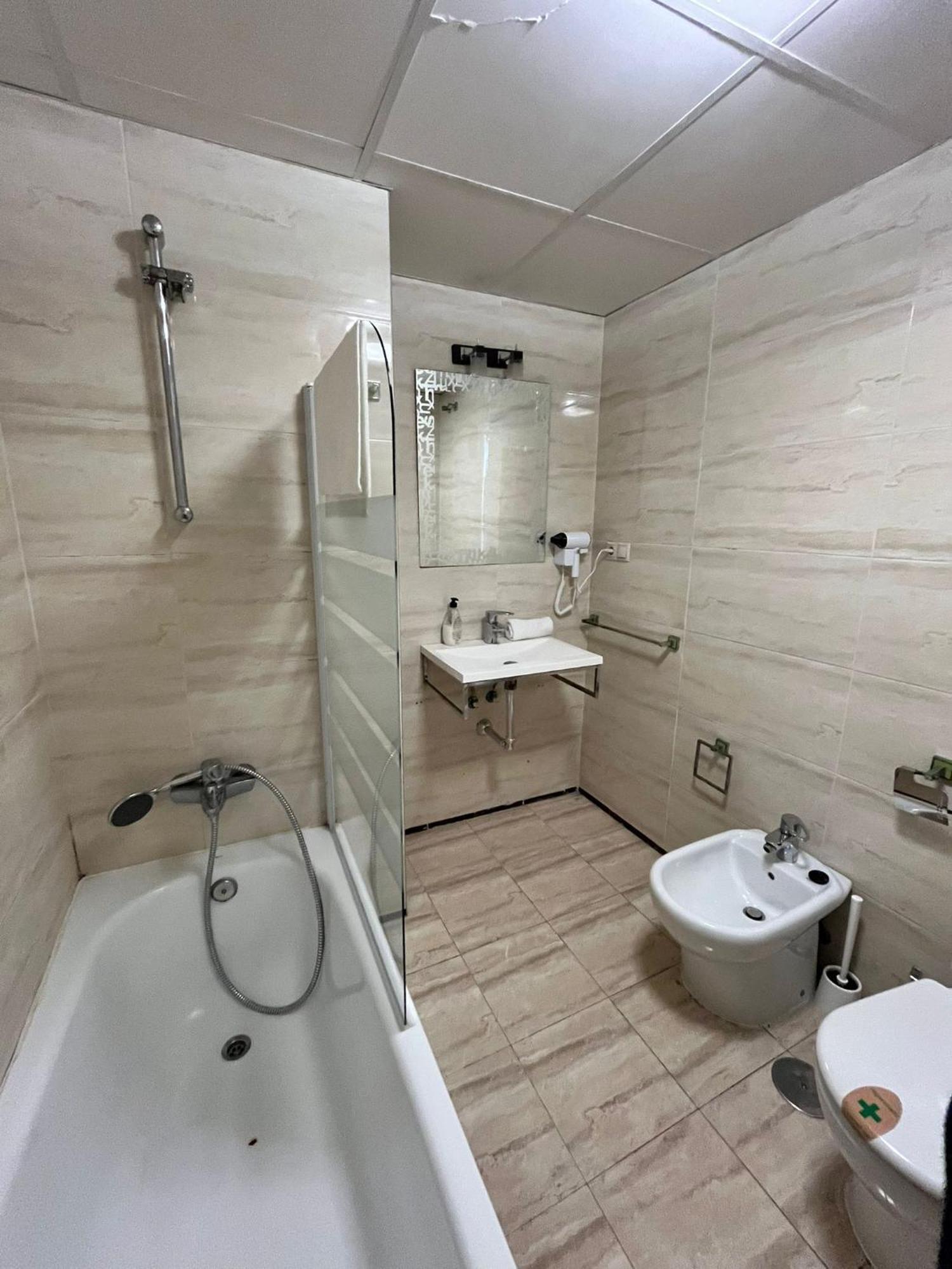 El Torcal Residences With Free Parking 马拉加 外观 照片